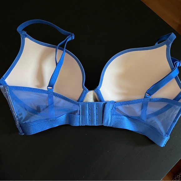 Victoria’s Secret bra - Picture 2 of 5